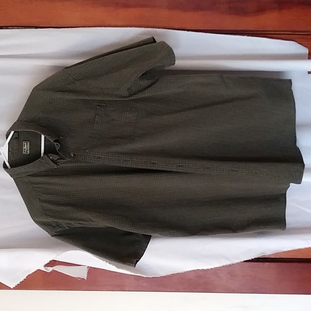 Vintage Men's L.L. Bean Short Sleeve Shirt XXL Tall